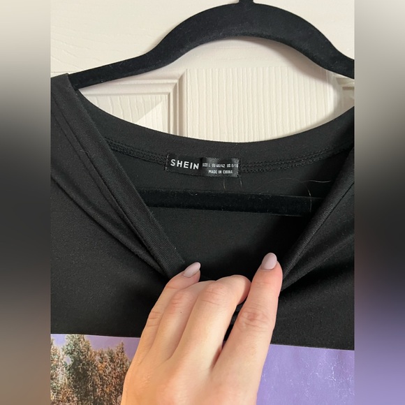 Large Basketball SHEIN Tee - Picture 2 of 3